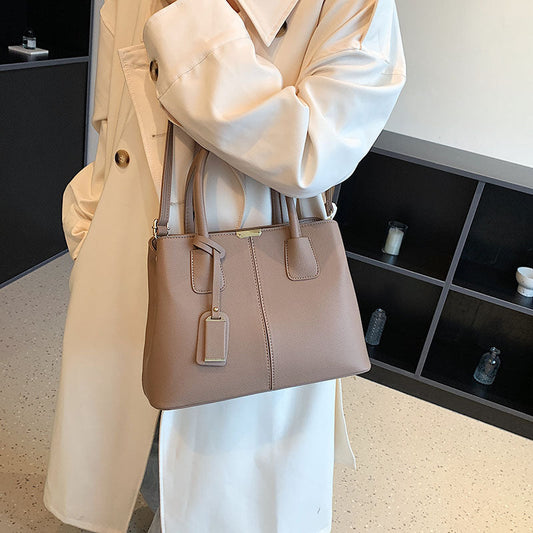 Mode femme en lin noir — ORIS WEAR