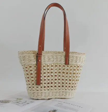 Éclat Naturel Chic et Artisanal Essentiel ORIS WEAR