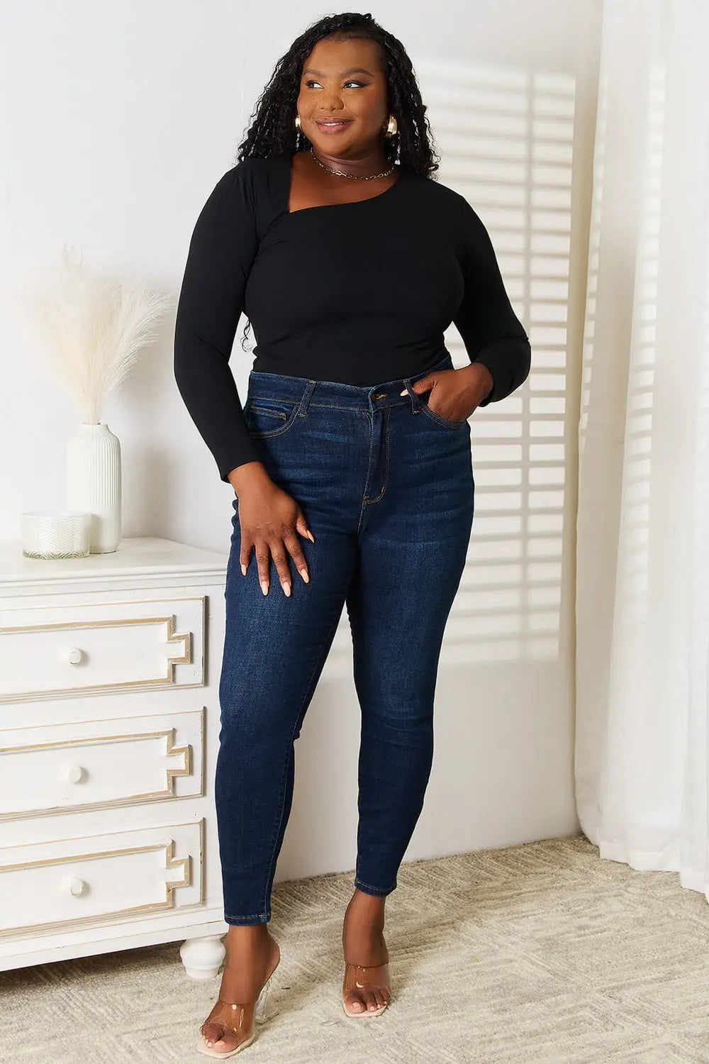 Top manches longues à encolure asymétrique ORIS WEAR