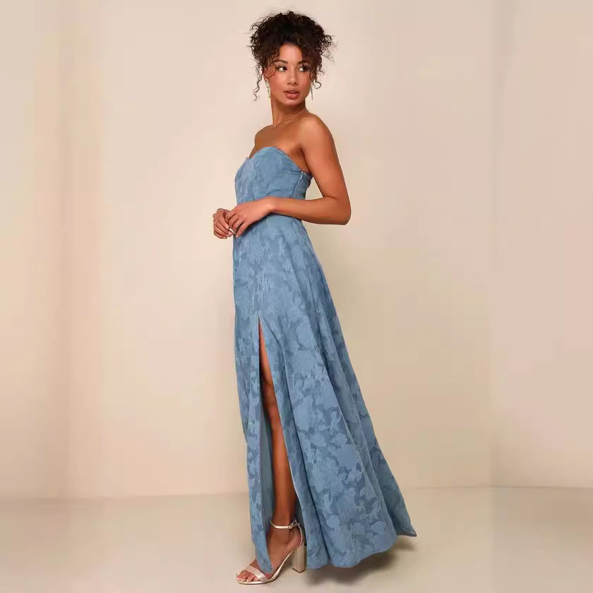 Eva | Robe longue brodée florale à épaules dénudées — Coupe corset Acme