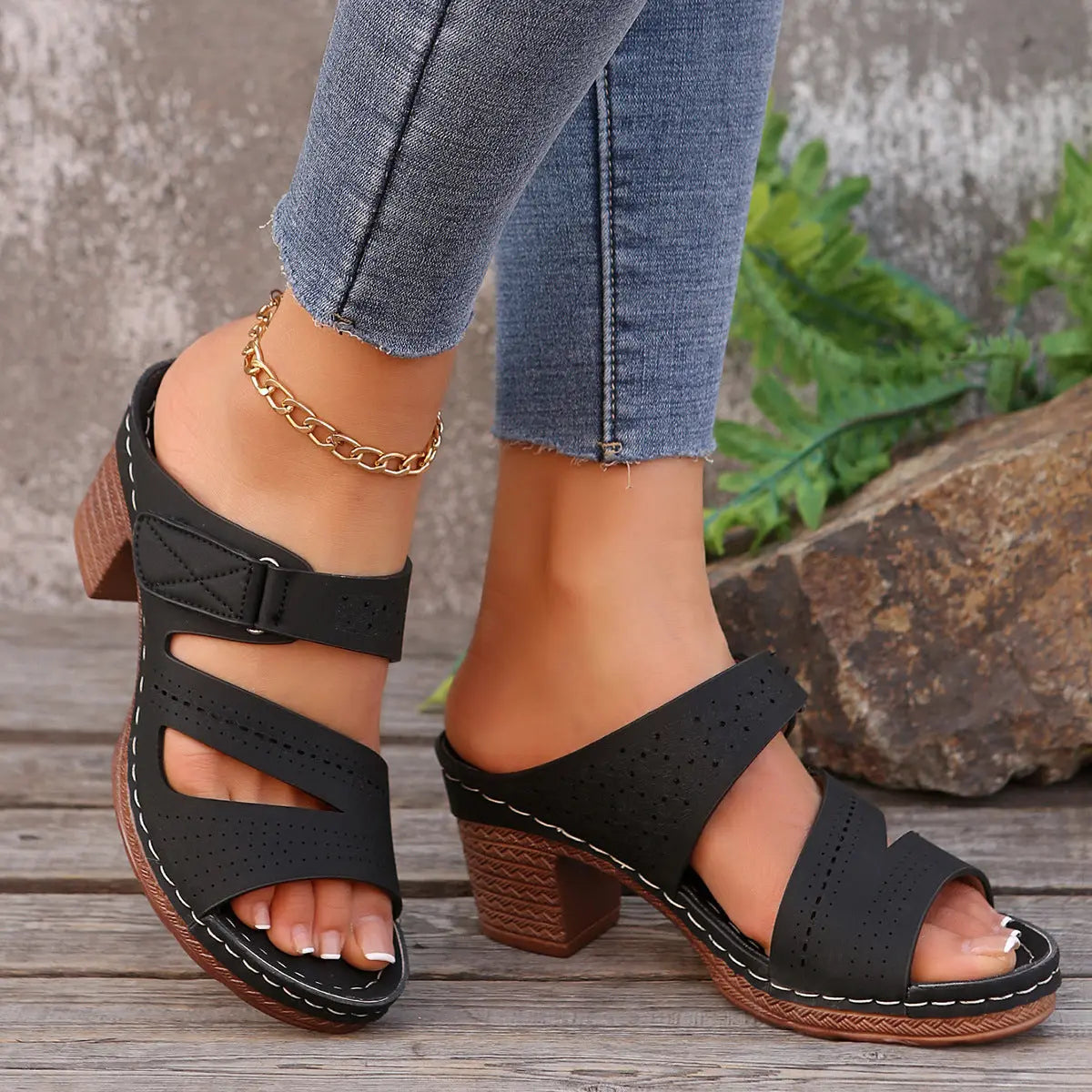 Mules à Talon Carré et Bout Ouvert ORIS WEAR