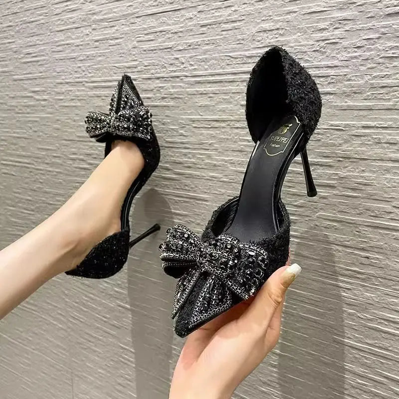 Escarpins de mariage – Nœud perlé et talon fin ORIS WEAR