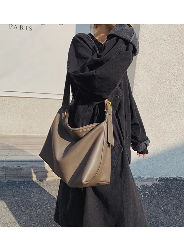 Sac épaule minimaliste – Finition lisse et style moderne ORIS WEAR