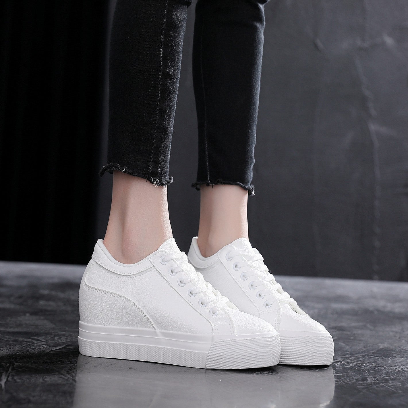 Women's Platform Lace-Up Sneakers ORIS WEAR