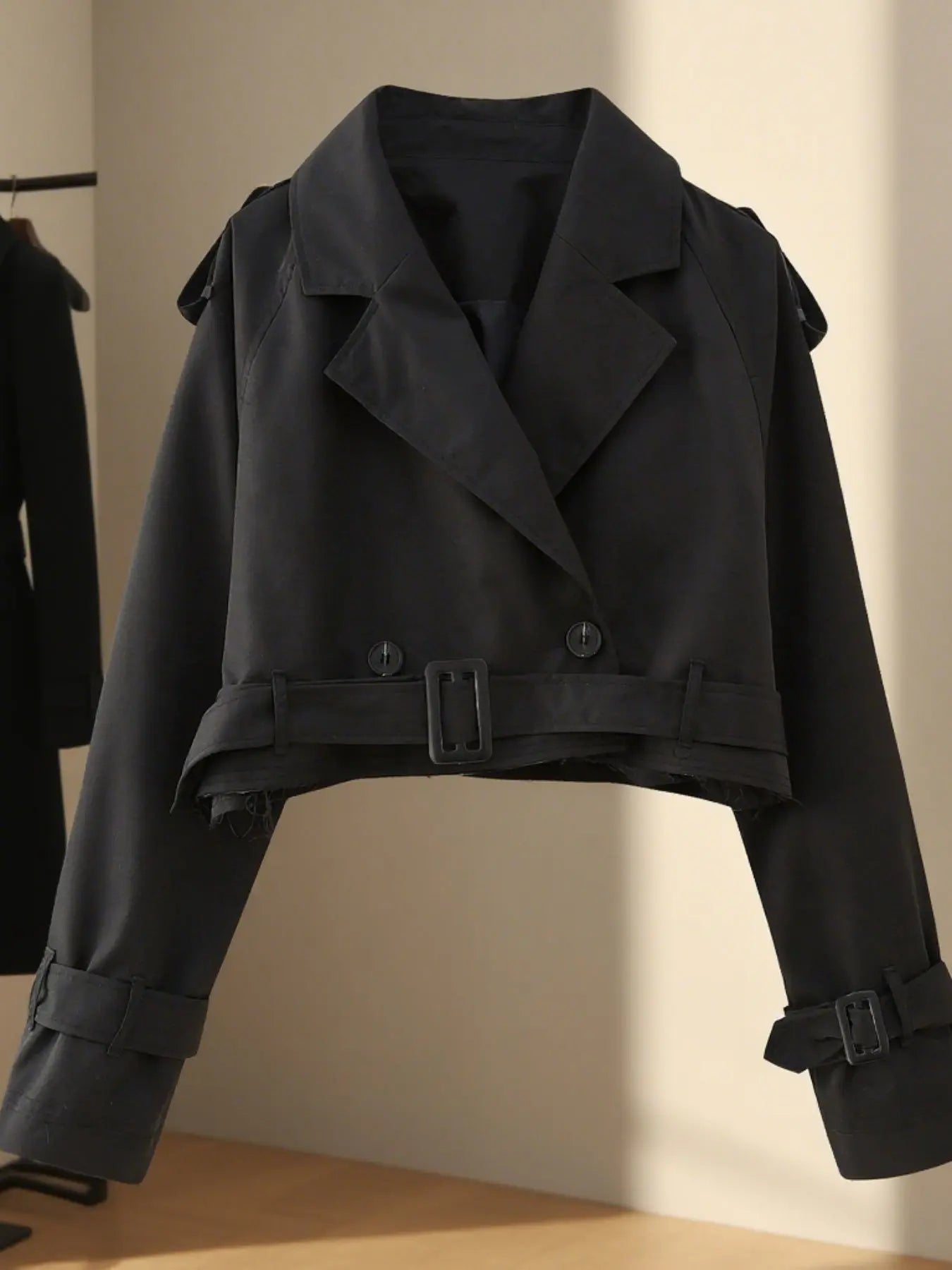 Veste trench courte – Ceinture élégante et coupe moderne ORIS WEAR