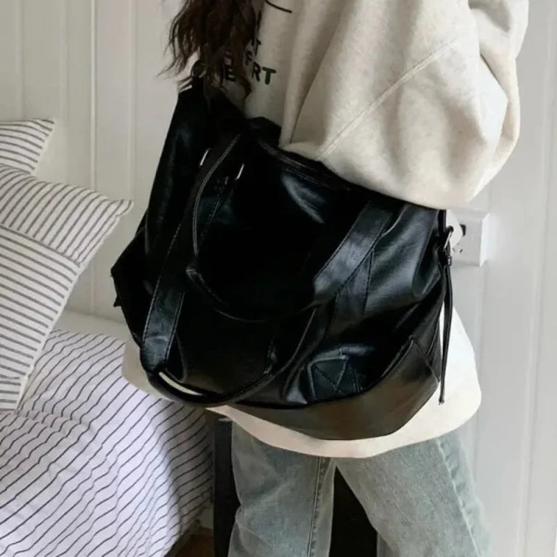 Grand sac à main bandoulière rétro de cours souple Louna