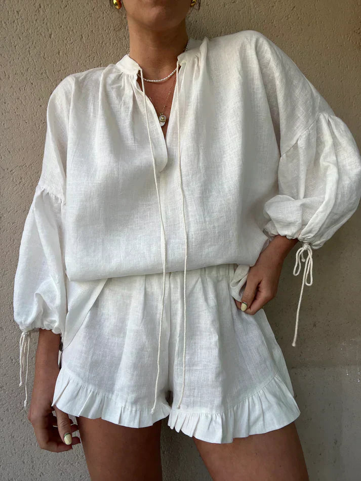 Zoé | Pantalon court à poches boutonnées et top à manches longues avec revers ORIS WEAR