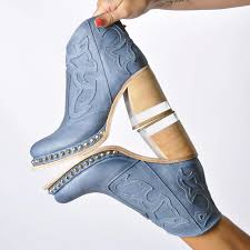 Tanus Spirit – Bottines Sculptées à Talon Carré & Charme Sauvage ORIS WEAR